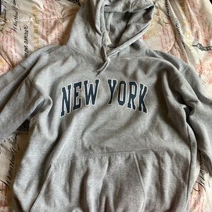 brandy Melville New York oversized hoodie